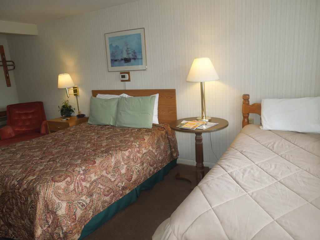 Plaza Motel Bryan Eksteriør bilde